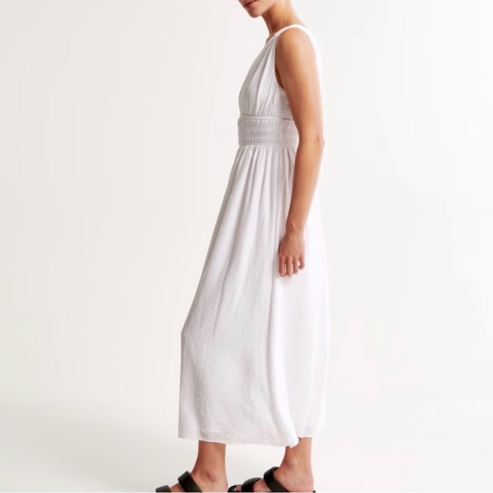 Abercrombie & Fitch Crinkle Textured Smocked Waist Maxi Dress Small - Picture 3 of 14